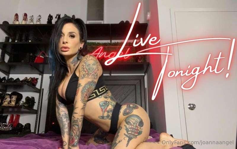 Come hang out with me!! 8:30 pm EST