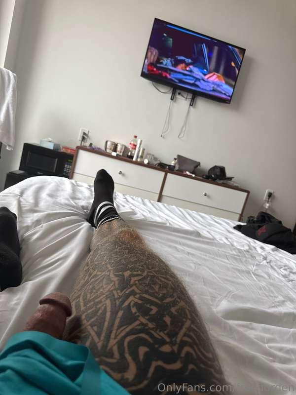 Wanna cuddle and watch movies with me?