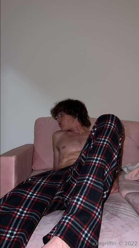 let’s cuddle ;)