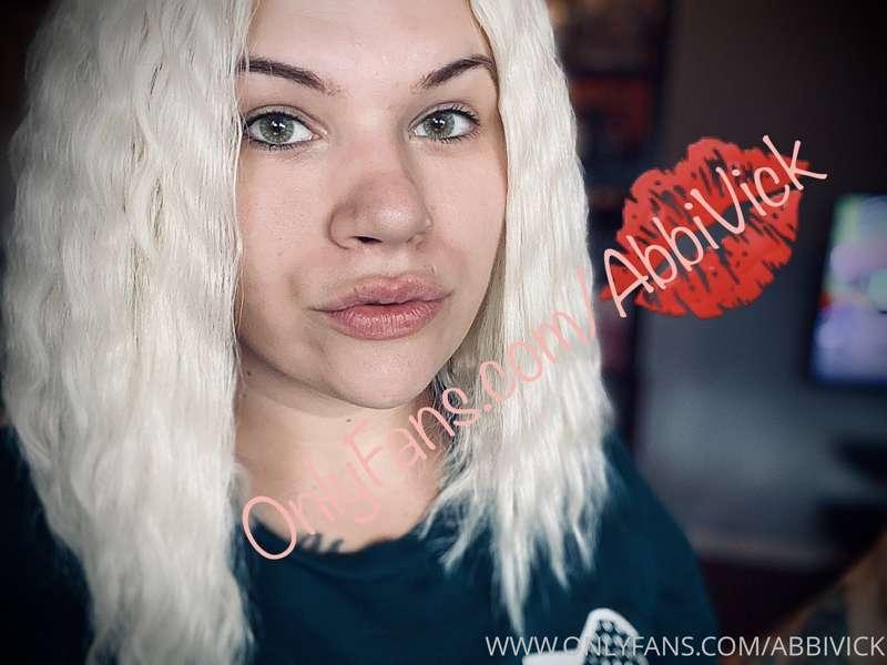 Thanks for being my fan 🥰