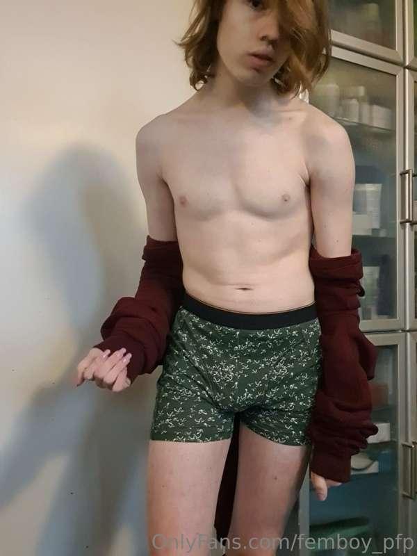 femboy_pfp image #3