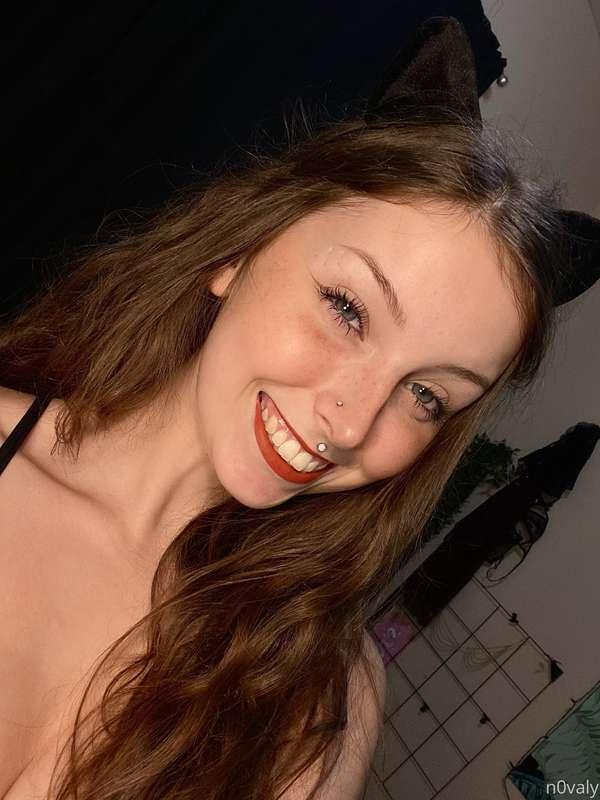 i thought maybe you guys would have liked to see these selfi..