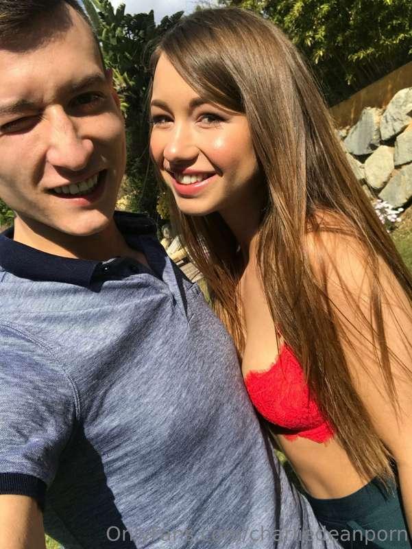 Sun makes you smile. @taylorsandsoff