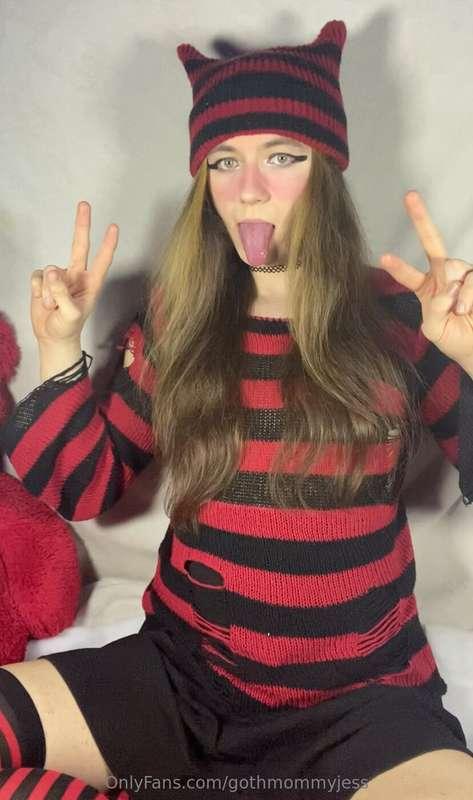 gothmommyjess image #1