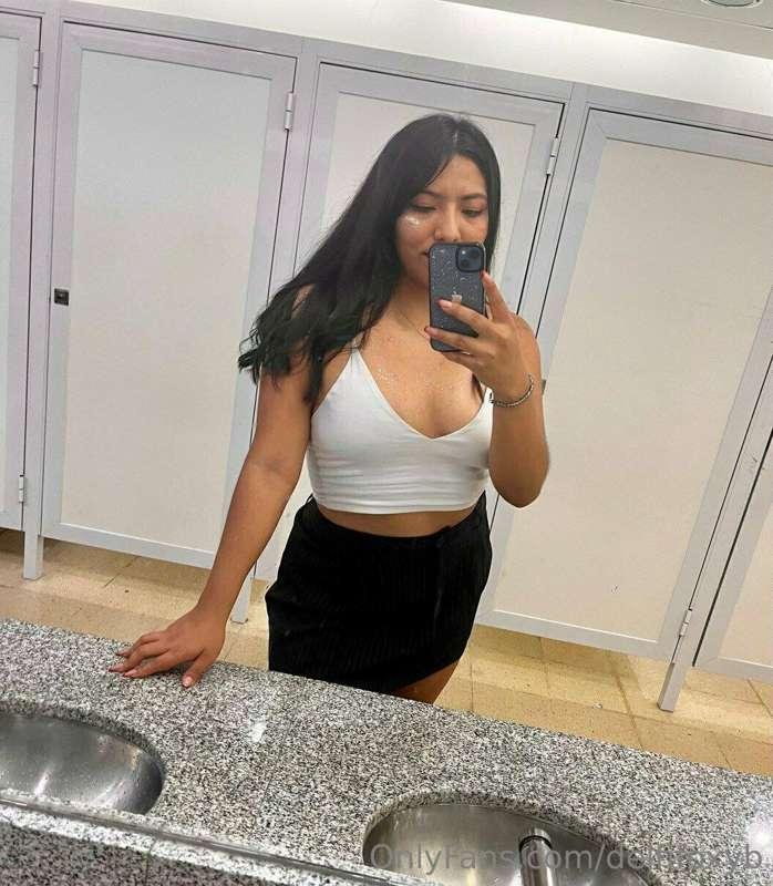 💖 @baby_nicolette 💖
🔥🔞 Innocent and naughty chubby girl 🙈🥵 ...