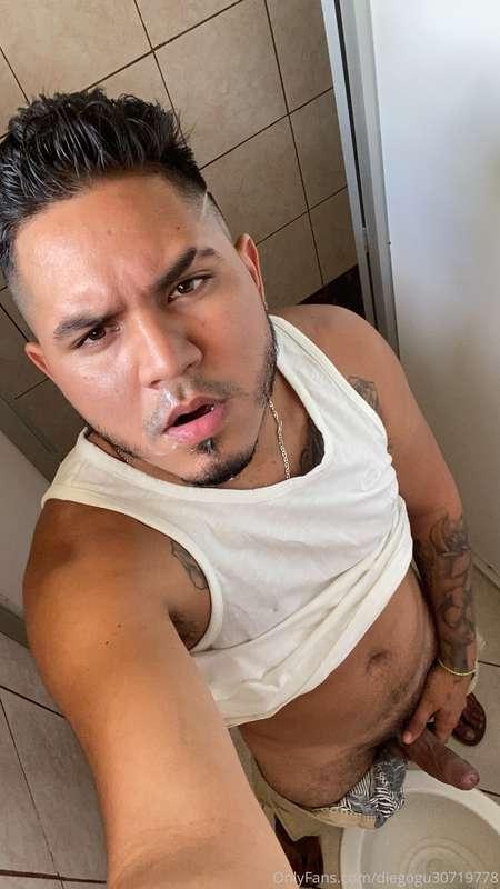 😈😈así quede después del chico en el baño de su trabajo