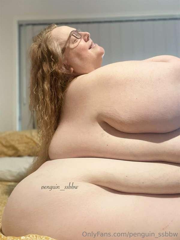 penguin_ssbbw image #2