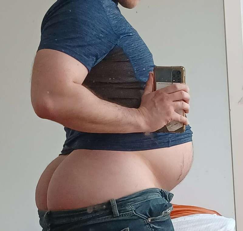 Roundness is taking over. I'm feeling better every day. 
Bel..