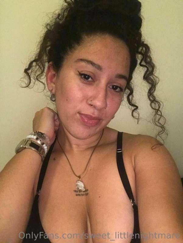 Are you bored honey?? 😈