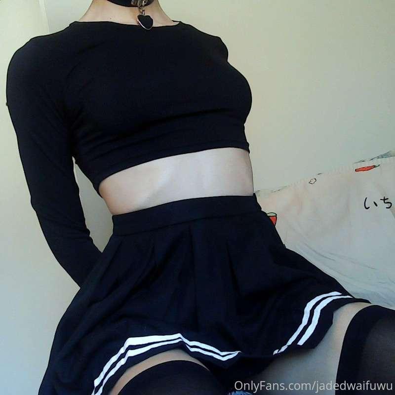 Tip if you like <3 will be doing $50 an hour private shows, ..