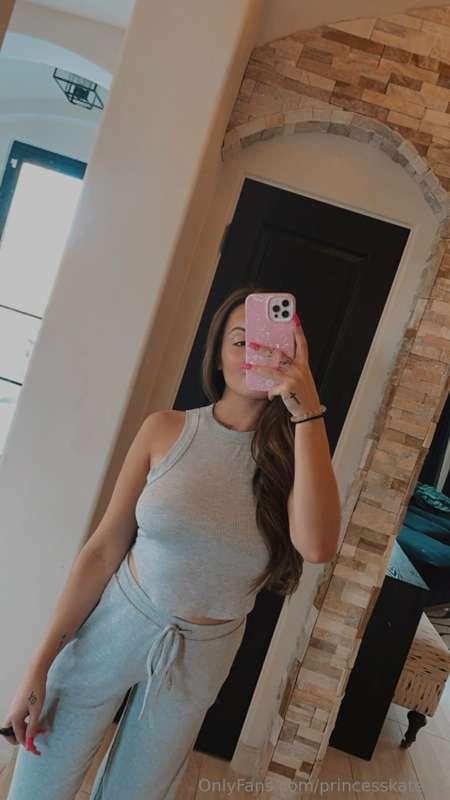 I love being your little cum slut 💦❤️💦 Unlock if you love th..