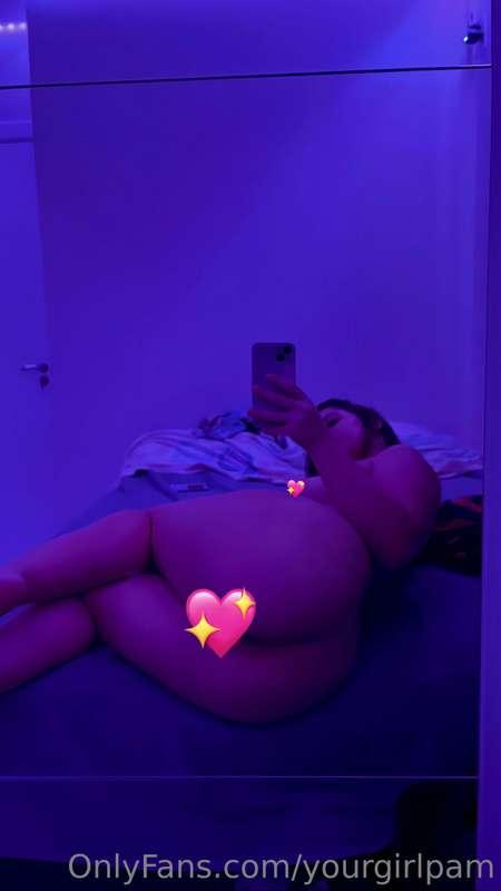 Good night babe 💤 unlock and have good dreams