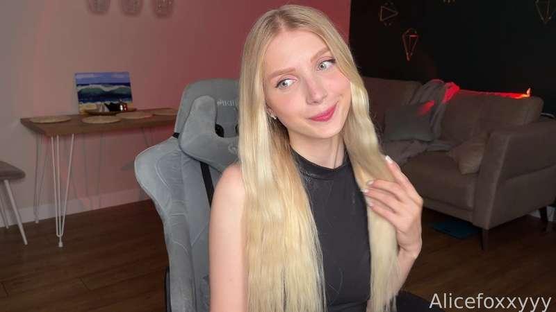 alicefoxxyy image #3