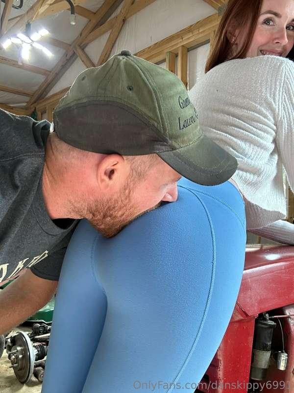 I would bite @tessapaigex all over her body all day long if ..