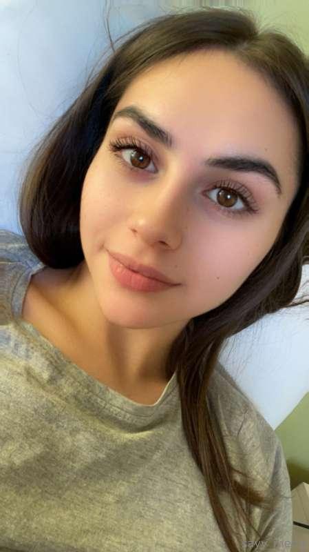❤️FREE SUBSCRIPTION❤️Write to her 👉@leonora_mori ,she is onl..