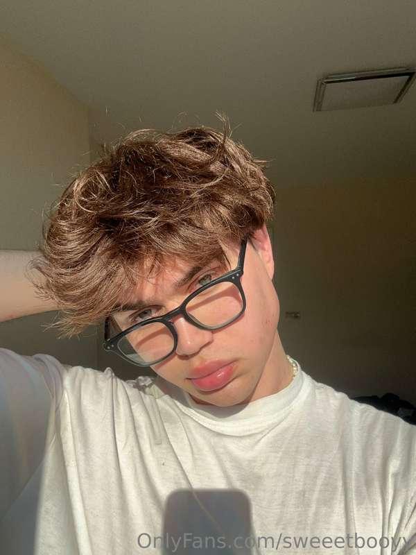 sweeetbooyy image #0