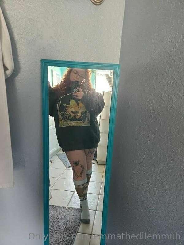 Mirror mirror on the wall ft legs