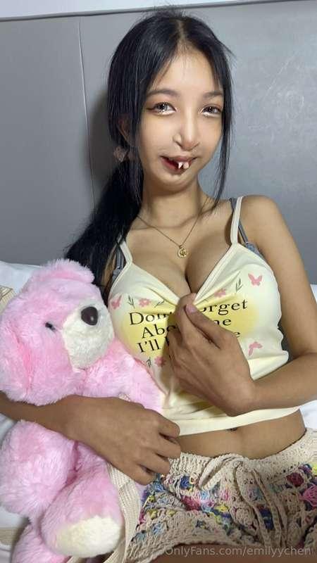 She needs your cock, play with her while she's on FREE 👇🏻htt..