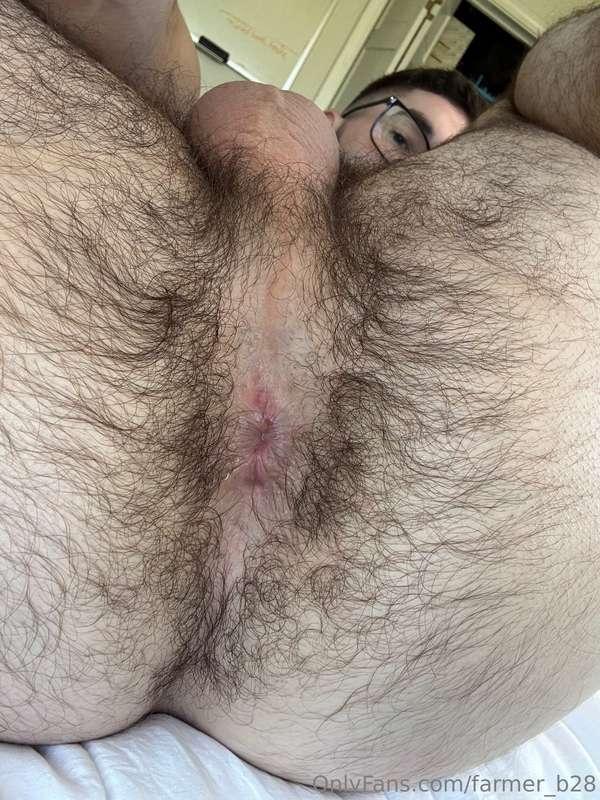 Gets wet when I play with it 😈