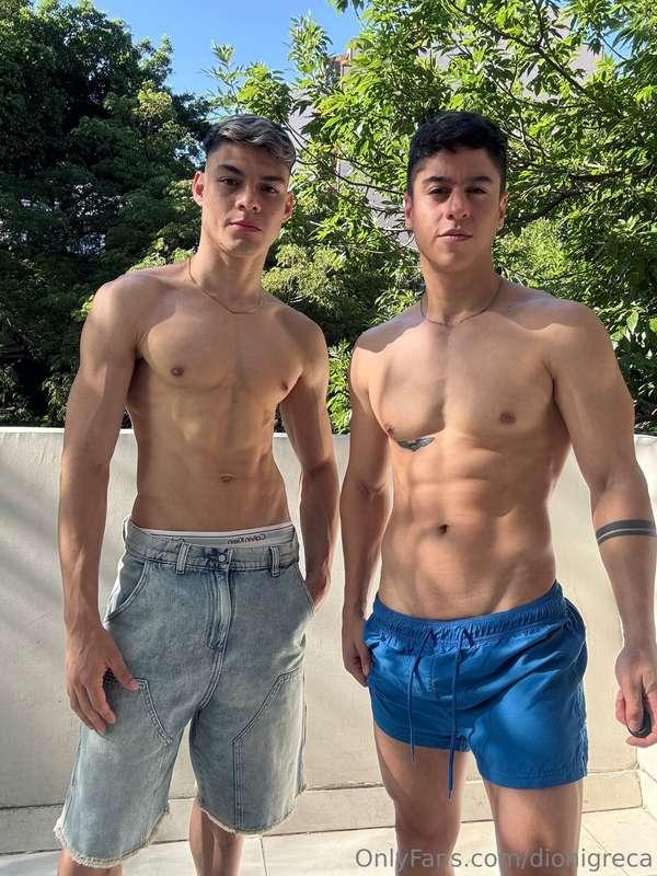 Will you bend down to suck us both? 😏