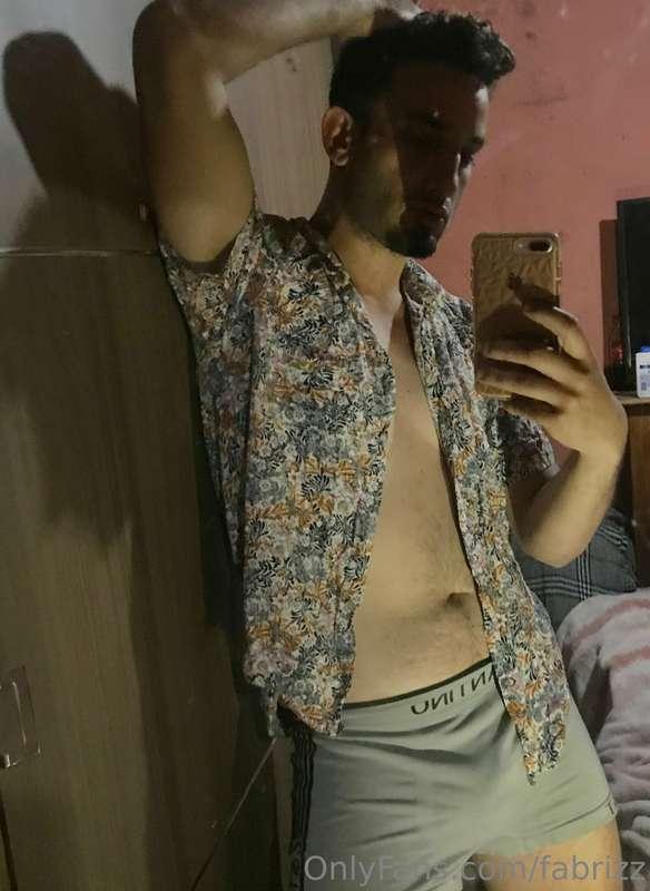 Im kinda horny 🥵🥵  Make me happy 👉🏻👈🏻