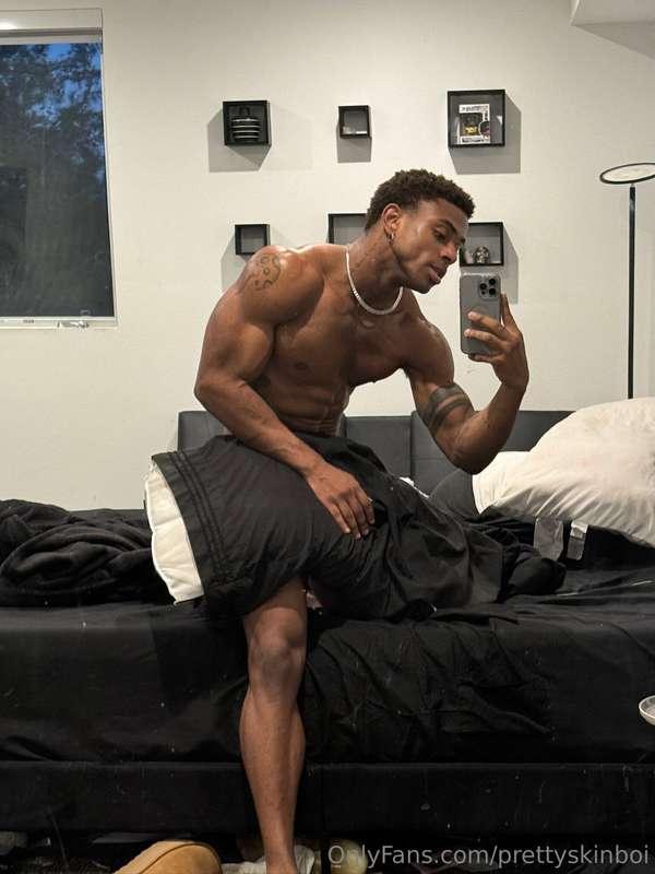 prettyskinboi main image