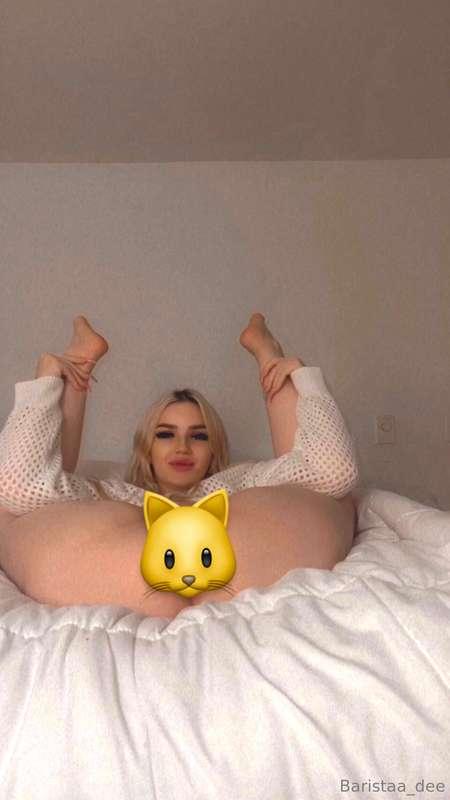 Wanna be naughty? 😈 Tip $25+ to have this sent into your dm’..