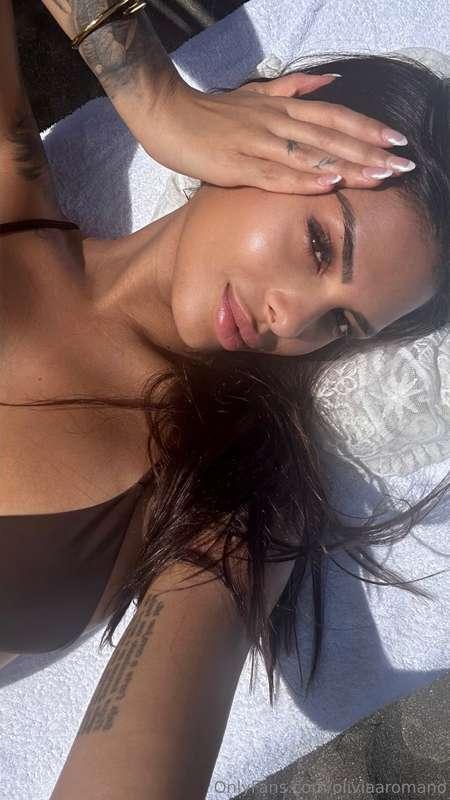 mi amor , te apetece una videollamada conmigo ?