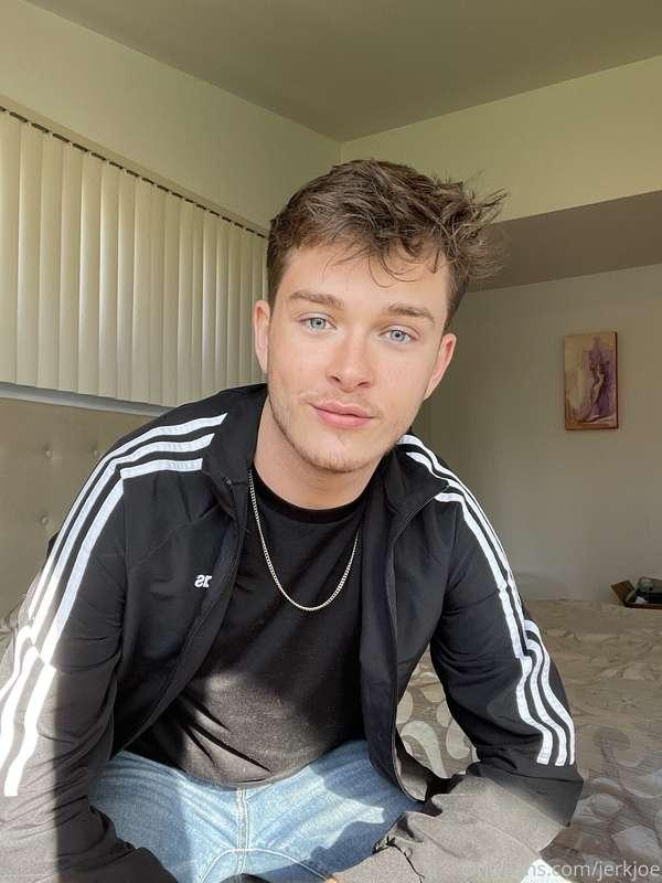 I look pretty sweet and innocent until my cocks out