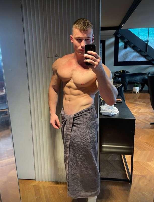 emmetcharm image #1