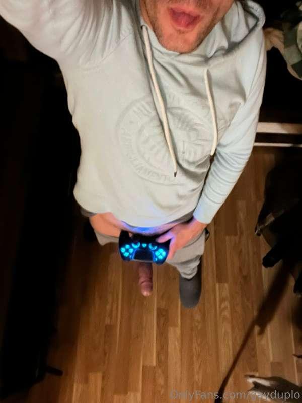 Who is playing Spider Man 2 this weekend?