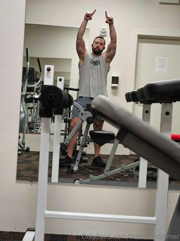 thedrunkgamer image #0