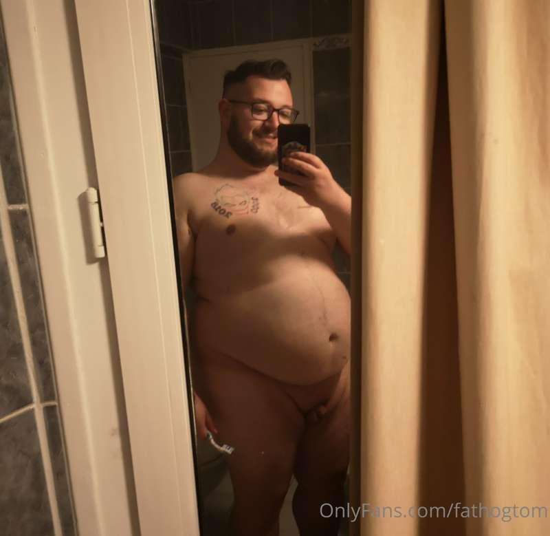 fathogtom main image