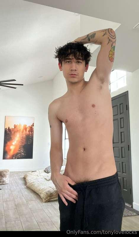 Woke up with a little morning 🪵 Want a peek?