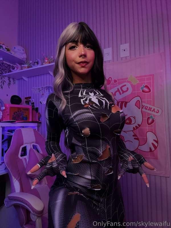 Venom vibes only 🕸️