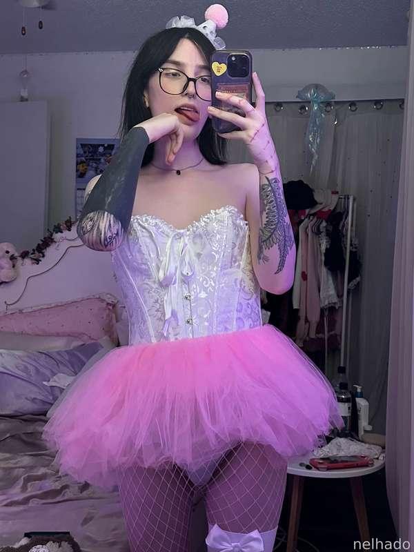 clairebozo image #1