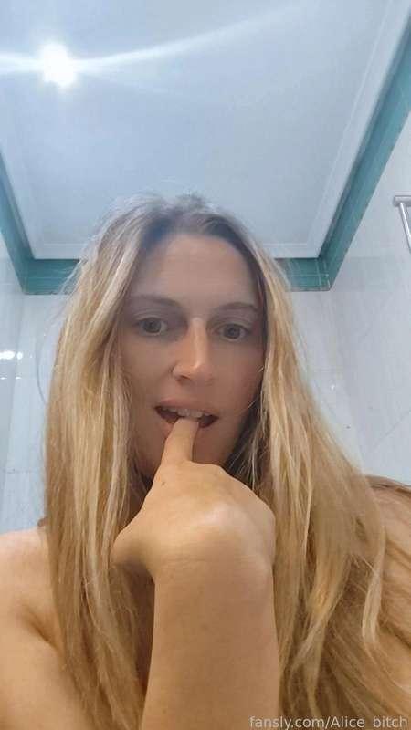alice_bitch image #0
