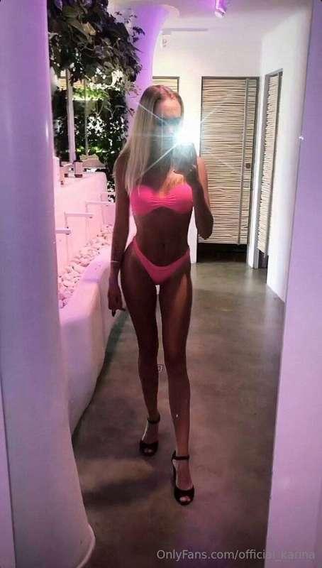 ⚠️ come here and enjoy her @evelynamoris beautiful body😍😍 ##..
