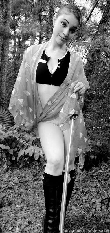 Wanna take my robe off? 

#fyp #bikini #robe #shorthair #cosplay #tits #ass #curvy #bush #titsmintsalad 