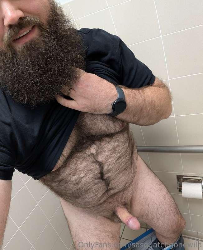 Wouldn't you love to run into your IT guy in the bathroom li..