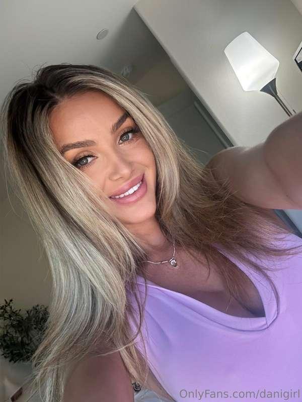 Smiling through the day 😊