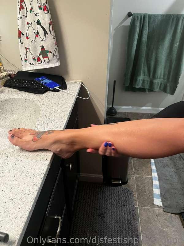 djsfetishplayground image #1