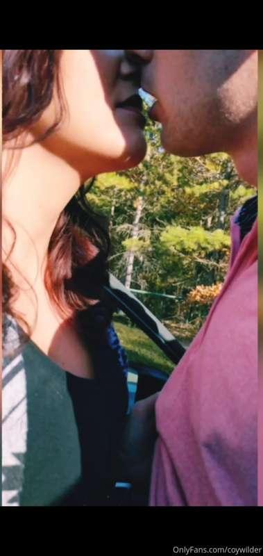 Stranger Saturday 🥵

Unlock for my sexy stranger lunch date ..