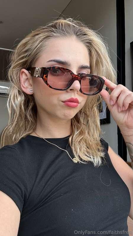 Too sexy to be ignored 😘🥵