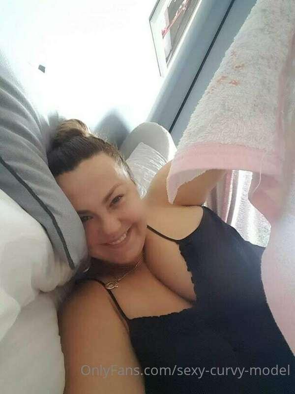 Do you want me to wait for you in bed?