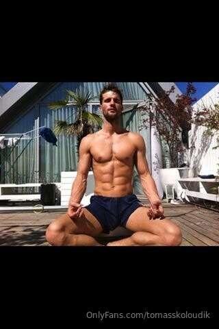 Yoga Dude 💦