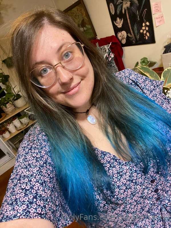 Happy new year, I did a thing to my hair  x