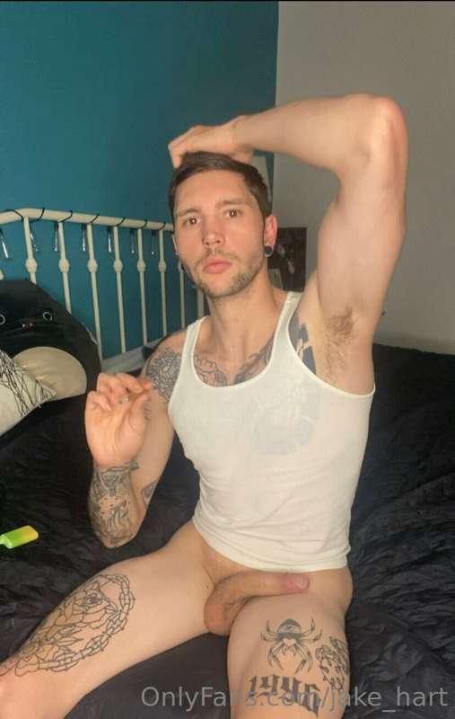 Sniff bitch