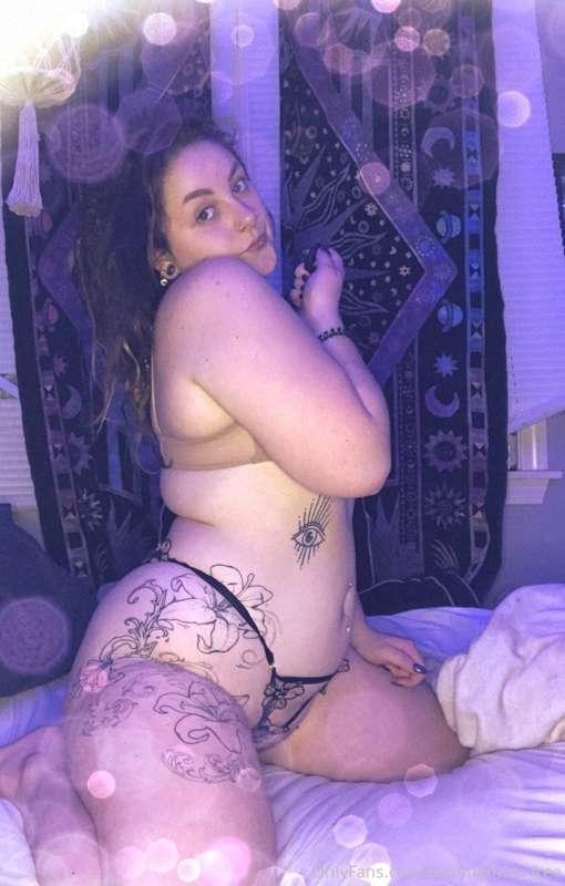 keep swiping for an uncensored surprise 😜🌙

also goodnight- ..