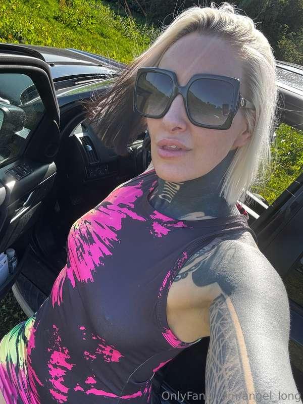 Love being naughty outdoors 💦 What would you do if you came ..